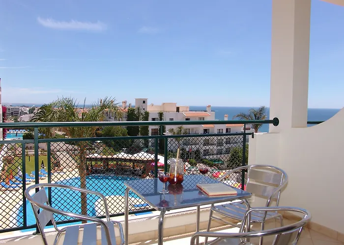 Cerro Mar Atlantico & Cerro Mar Garden